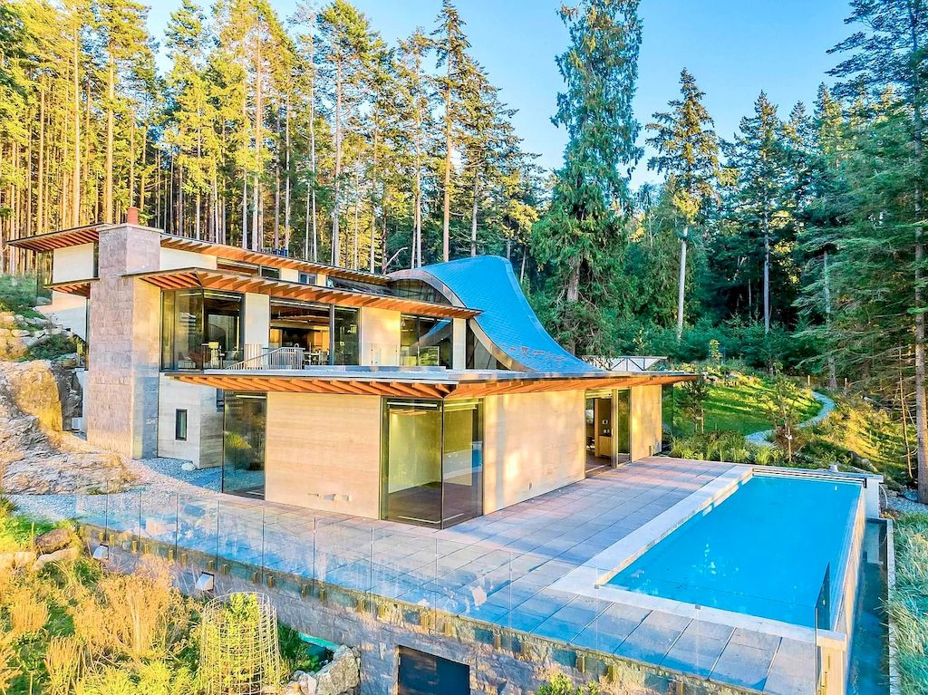 The House in Gulf Islands is renowned by architect, Paul Grant - dynamic interplay between indoors & outdoors now available for sale