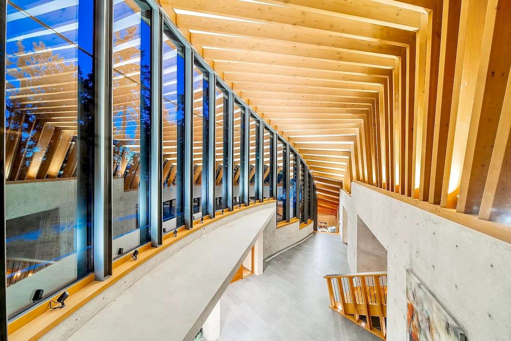 The House in Gulf Islands is renowned by architect, Paul Grant - dynamic interplay between indoors & outdoors now available for sale