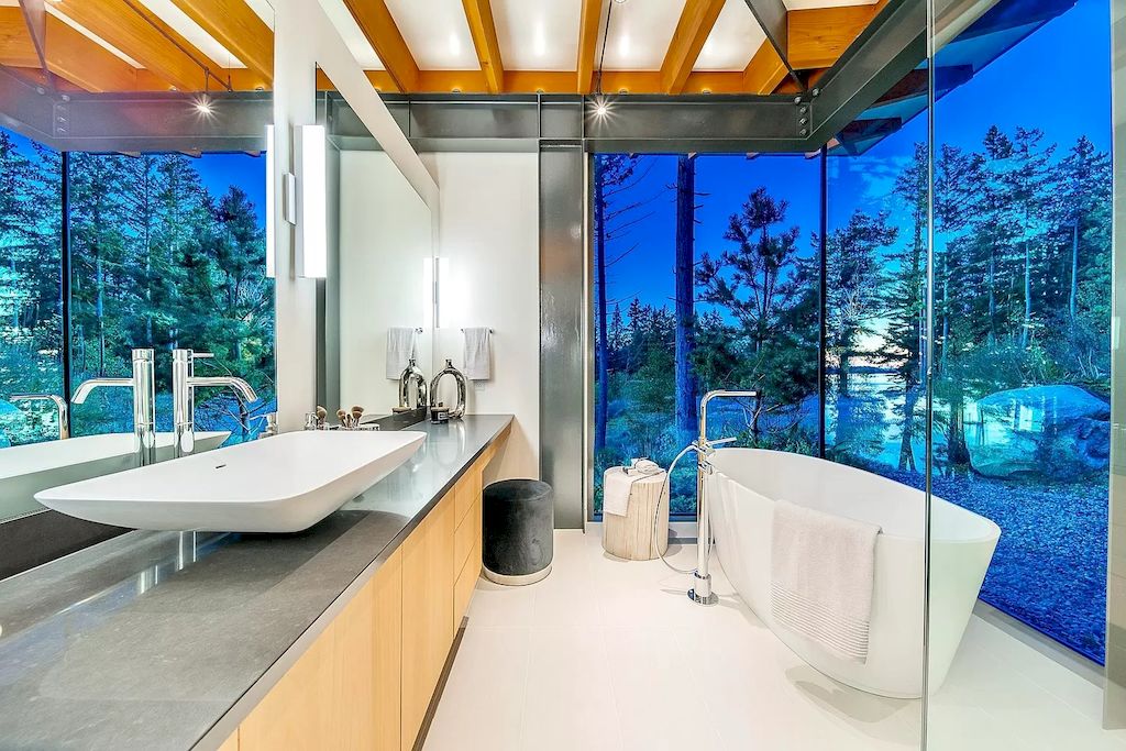 The House in Gulf Islands is renowned by architect, Paul Grant - dynamic interplay between indoors & outdoors now available for sale