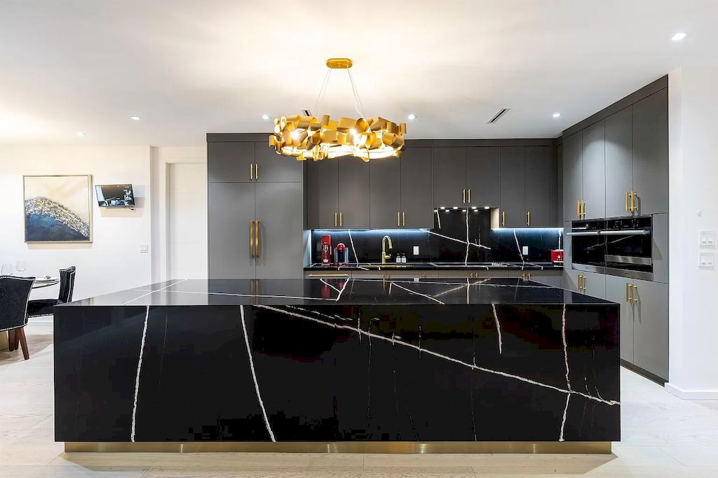 The House in North Vancouver is is the perfect blend of sophistication & comfort now available for sale. This home located at 976 Melbourne Ave, North Vancouver, BC V7R 1N9, Canada