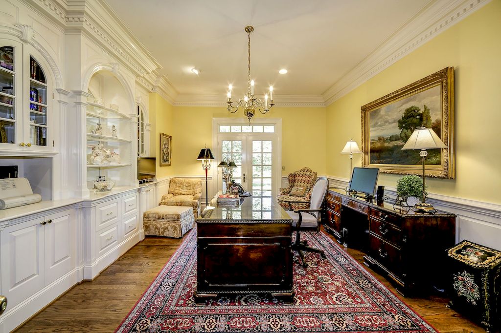 The Home in Virginia is a luxurious home offering an impeccably outfitted and maintained compound for private and secure living now available for sale. This home located at 741 Woodlands Rd, Charlottesville, Virginia; offering 07 bedrooms and 08 bathrooms with 16,400 square feet of living spaces. 