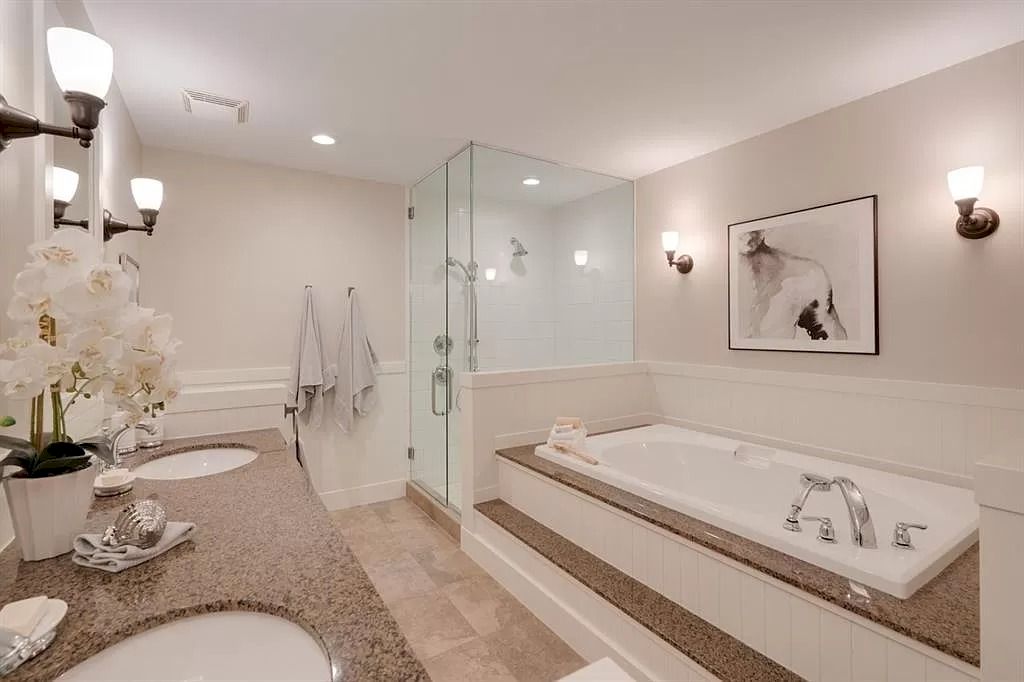 The Outstanding Traditional Home in Alberta is ideally located close to the excellent schools, parks, shopping, public transit & is just minutes to the downtown core now available for sale