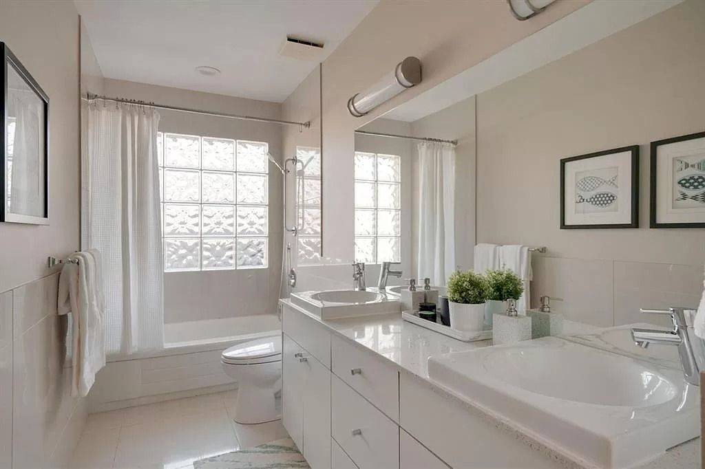 The Outstanding Traditional Home in Alberta is ideally located close to the excellent schools, parks, shopping, public transit & is just minutes to the downtown core now available for sale