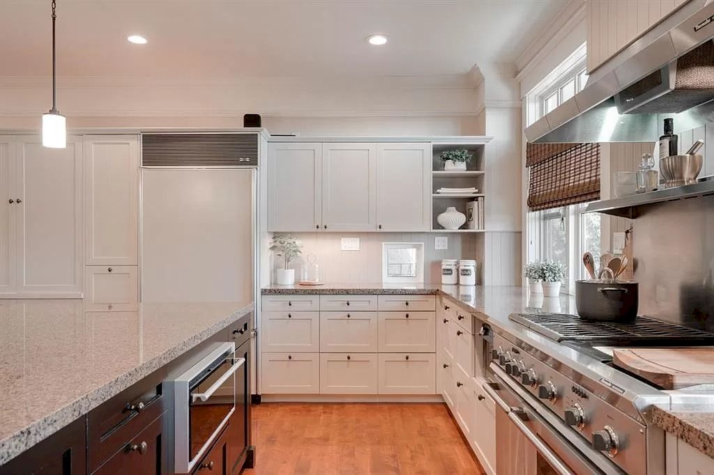 The Outstanding Traditional Home in Alberta is ideally located close to the excellent schools, parks, shopping, public transit & is just minutes to the downtown core now available for sale