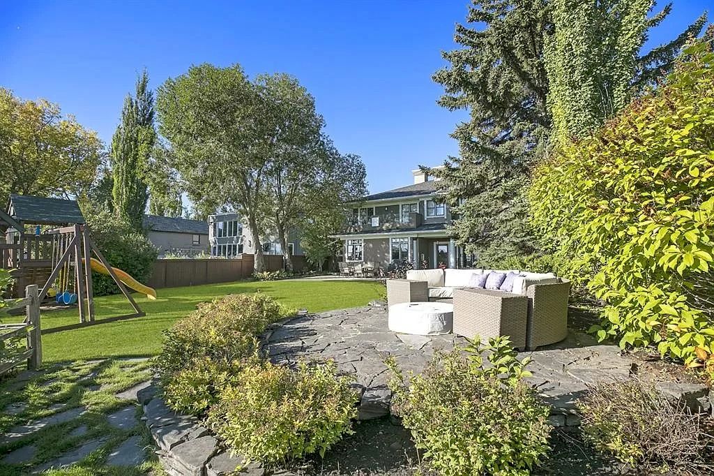 The Outstanding Traditional Home in Alberta is ideally located close to the excellent schools, parks, shopping, public transit & is just minutes to the downtown core now available for sale