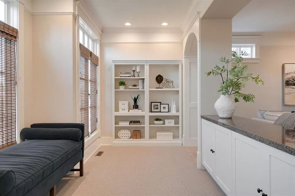 The Outstanding Traditional Home in Alberta is ideally located close to the excellent schools, parks, shopping, public transit & is just minutes to the downtown core now available for sale