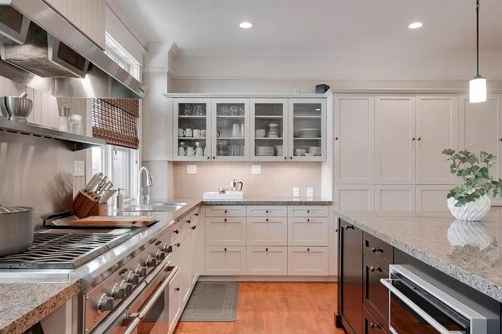 The Outstanding Traditional Home in Alberta is ideally located close to the excellent schools, parks, shopping, public transit & is just minutes to the downtown core now available for sale