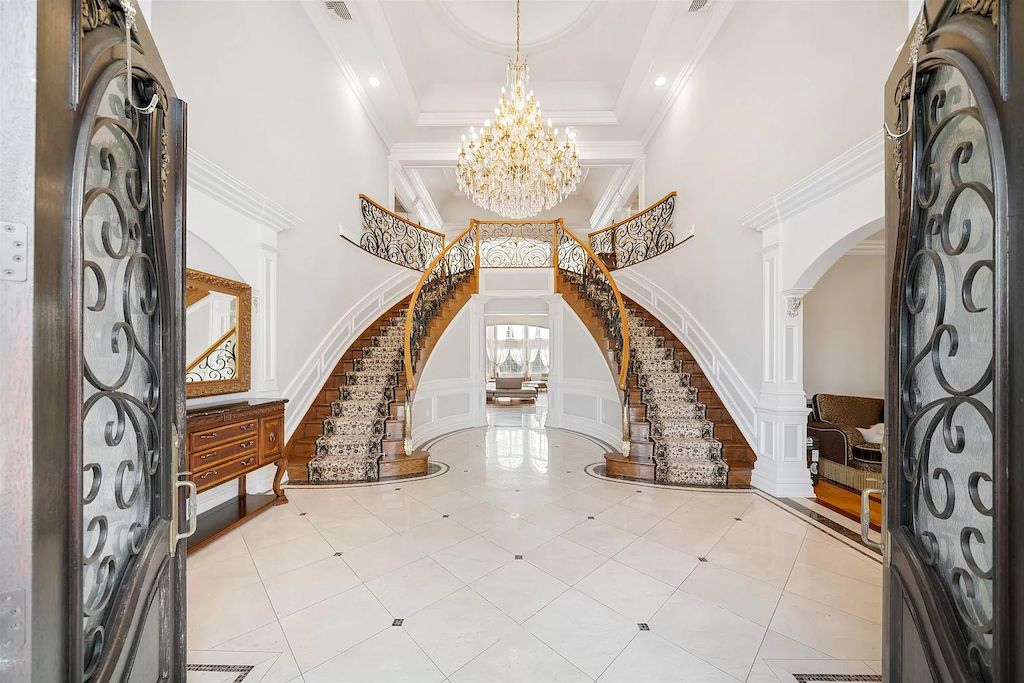 The Home in New Jersey is a luxurious home set on meticulously manicured grounds now available for sale. This home located at 2 Euclid Rd, Fort Lee, New Jersey; offering 06 bedrooms and 07 bathrooms with 6,000 square feet of living spaces. 