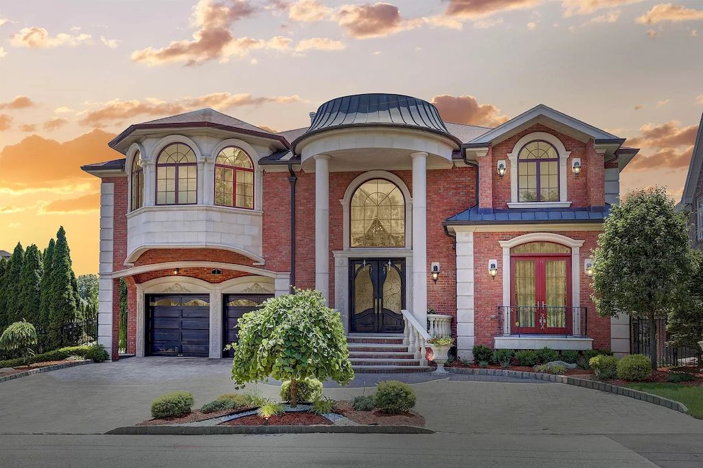 The Home in New Jersey is a luxurious home set on meticulously manicured grounds now available for sale. This home located at 2 Euclid Rd, Fort Lee, New Jersey; offering 06 bedrooms and 07 bathrooms with 6,000 square feet of living spaces. 