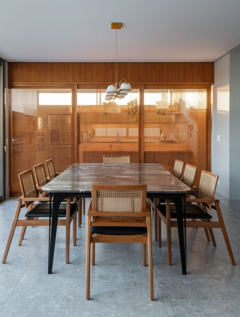 The Muxarabi House impressive architecture by Cris Furlan Arquitetura 13