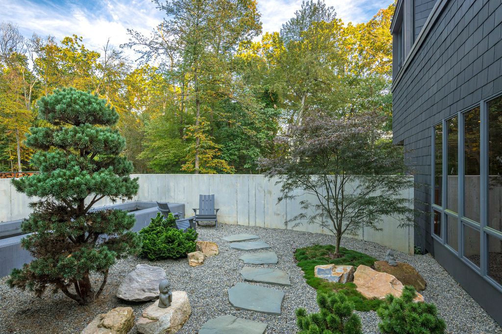 The Selah House an Environmentally Engaged Home by Duvall Decker 13