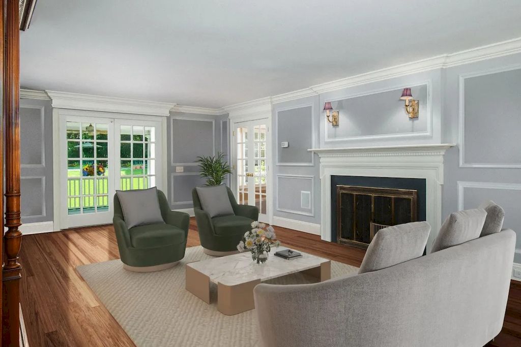 The Home in Connecticut is a luxurious home which is perfect for family comfort, relaxation and entertaining now available for sale. This home located at 21 Alan Ln, New Canaan, Connecticut; offering 06 bedrooms and 07 bathrooms with 7,787 square feet of living spaces.