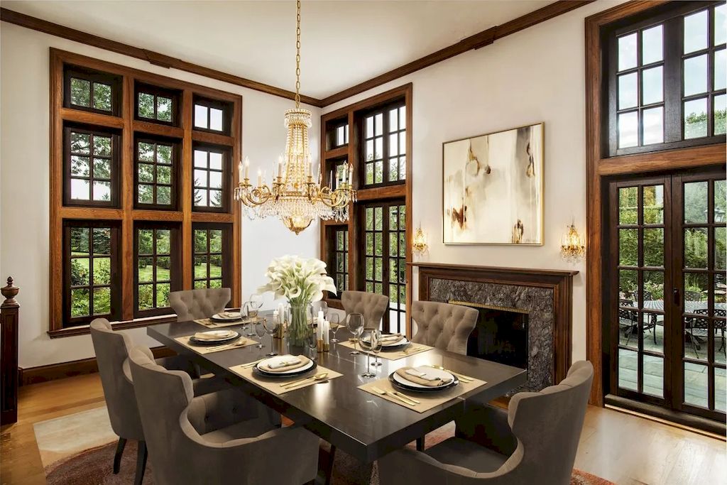 The Home in Connecticut is a luxurious home offering custom designed interiors, enchanting water views, expansive gardens, and so on now available for sale. This home located at 913 Oenoke Rdg, New Canaan, Connecticut; offering 07 bedrooms and 09 bathrooms with 10,824 square feet of living spaces.