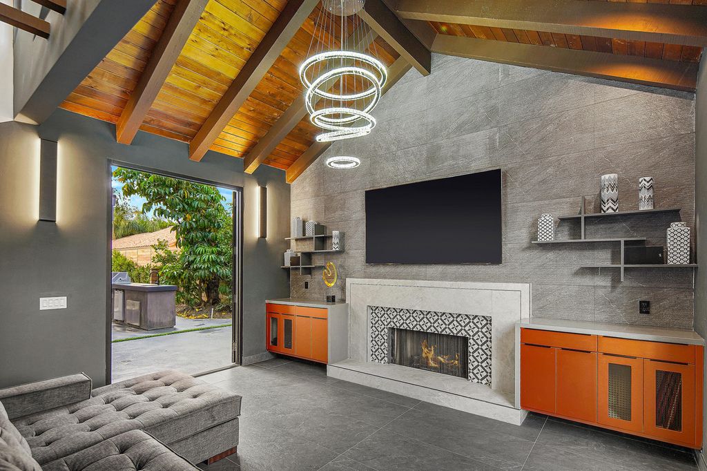 The Home in Encino is a luxurious contemporary estate designed by Alon Zakoot and located in highly coveted Amestoy Estates now available for sale. This home located at 5415 Amestoy Ave, Encino, California