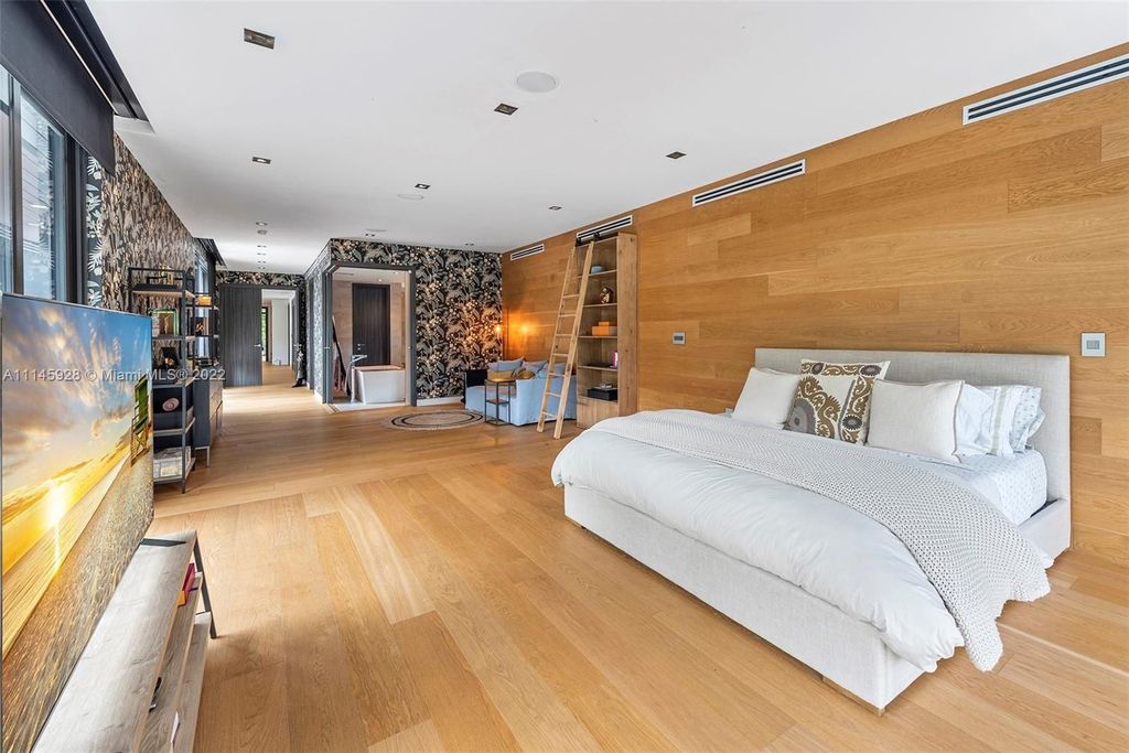 This 8990000 Modern Home in Miami offers Oversized Entertaining Areas 21