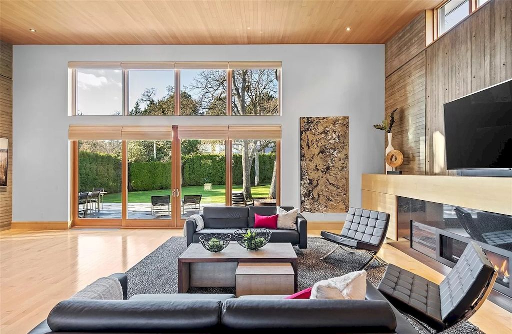 The Home in Victoria is a truly rare offering that will intrigue those who appreciate quality and fine architecture now available for sale