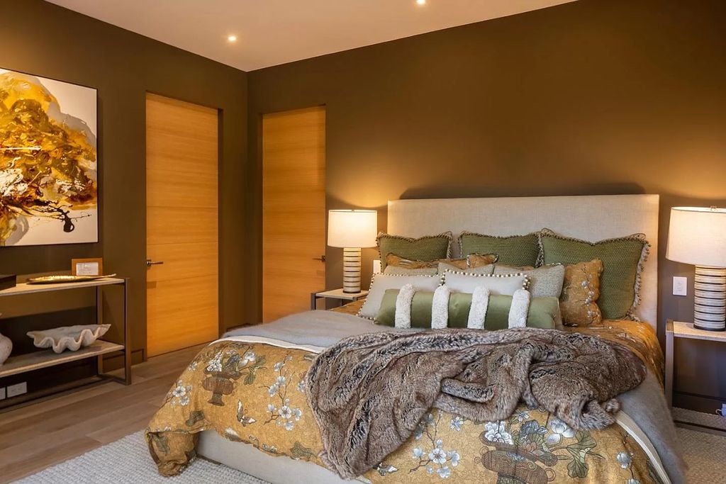 Beautiful rural bedroom ideas include exposed beams, strong wood floors, and stone masonry, but it's crucial to balance these features with softer ones to create a setting that's favorable to rest and sleep. A gorgeous approach to get this appearance is with a bed frame that is lavishly upholstered.