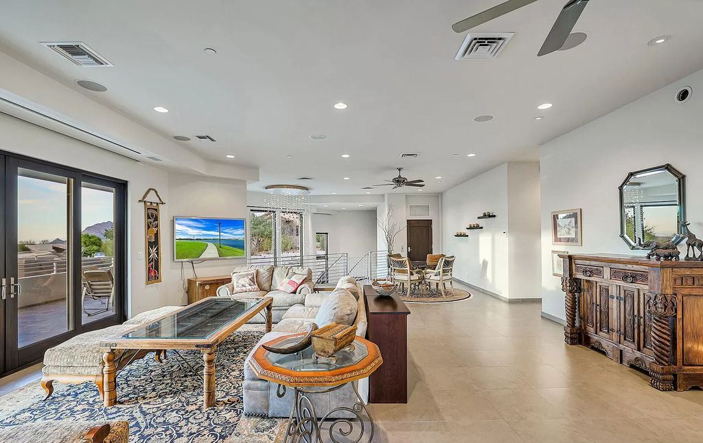 This $6,290,000 Superb House in Arizona overwhelms you with sparkling city light views