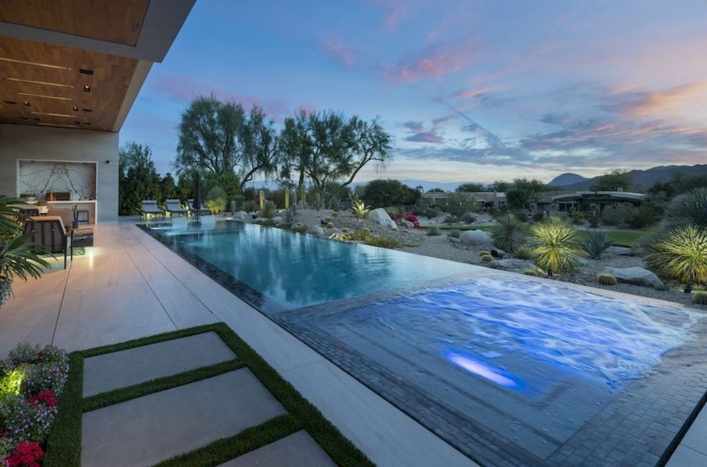 A brand new architectural compound Bighorn House by Whipple Russell 21