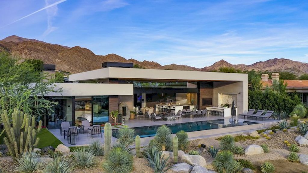A brand new architectural compound Bighorn House by Whipple Russell 27