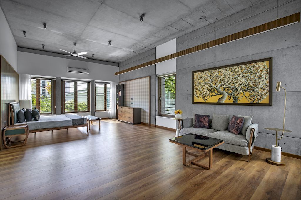 Ankit Shah Residence, a Folded House by Dipen Gada and Associates