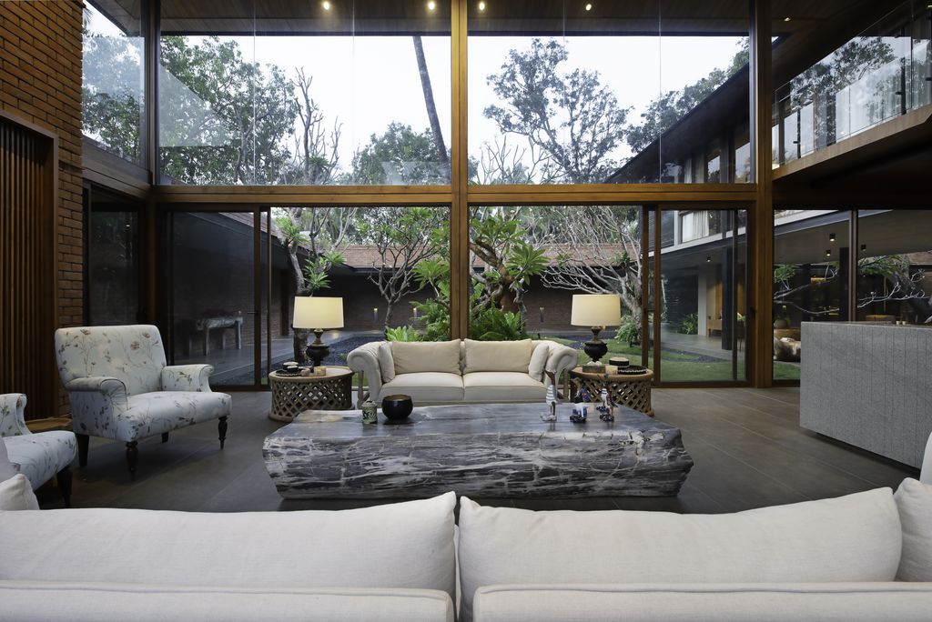 Casa Feliz, a Contemporary Luxurious House in India Designed by ADND