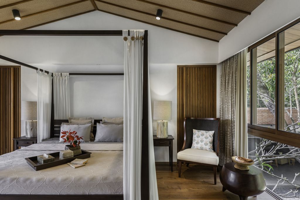 Casa Feliz a Contemporary Luxurious House in India Designed by ADND 24