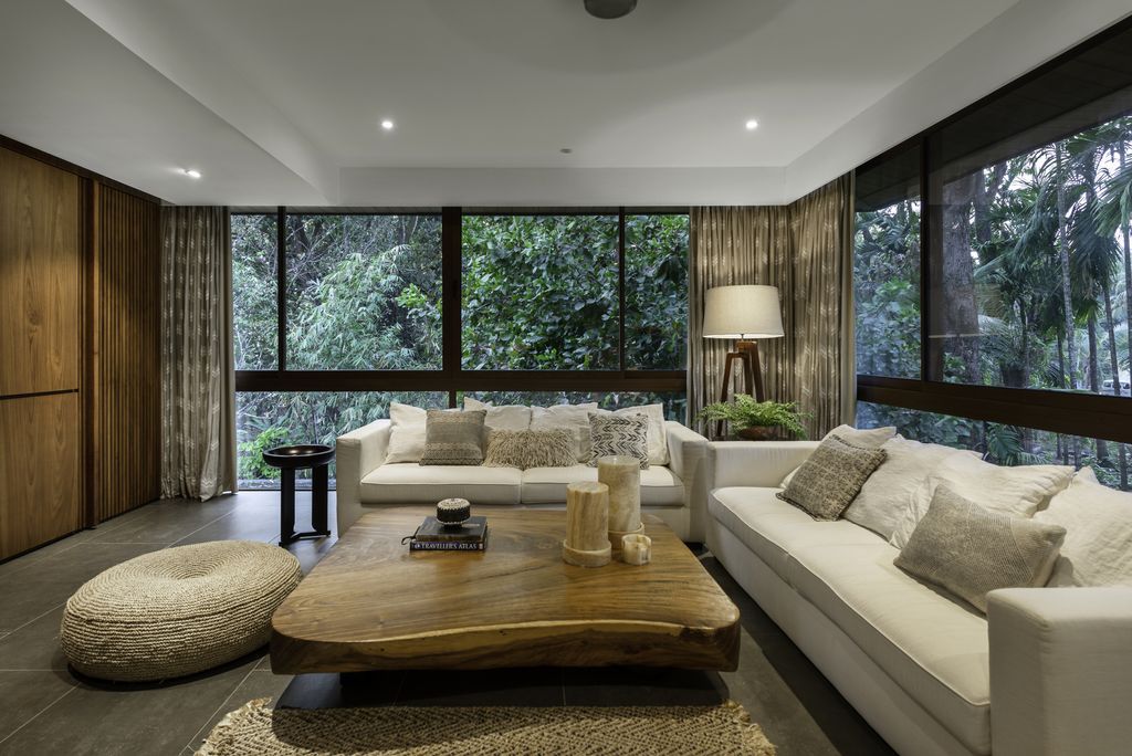 Casa Feliz, a Contemporary Luxurious House in India Designed by ADND