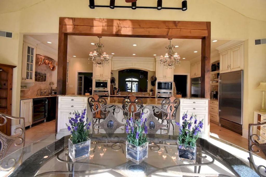 The Home in Pennsylvania is a luxurious home set on a lush, private, secure and park-like setting now available for sale. This home located at 6040 Lower Mountain Rd, New Hope, Pennsylvania; offering 06 bedrooms and 08 bathrooms with 11,500 square feet of living spaces.