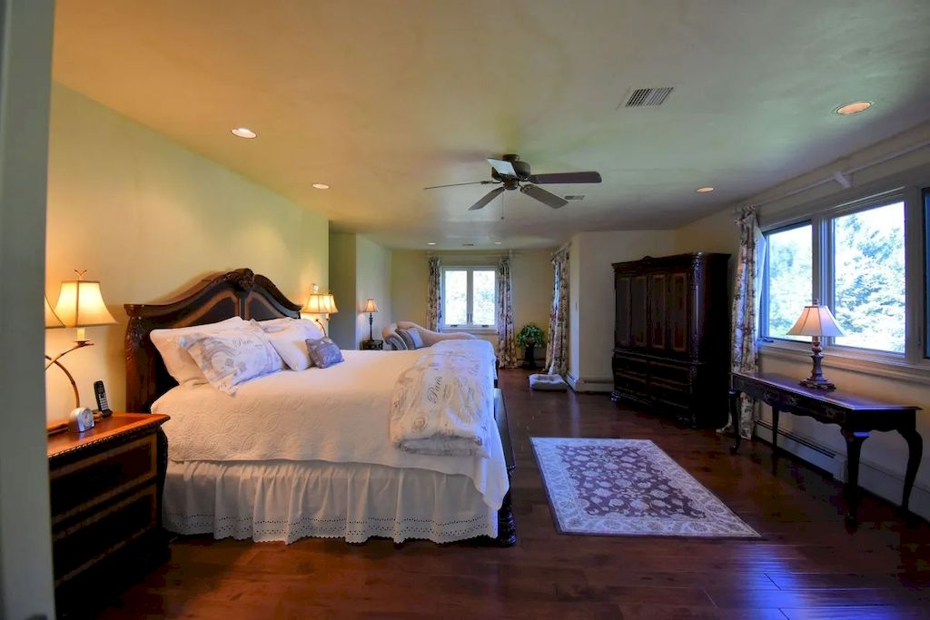 The Home in Pennsylvania is a luxurious home set on a lush, private, secure and park-like setting now available for sale. This home located at 6040 Lower Mountain Rd, New Hope, Pennsylvania; offering 06 bedrooms and 08 bathrooms with 11,500 square feet of living spaces.