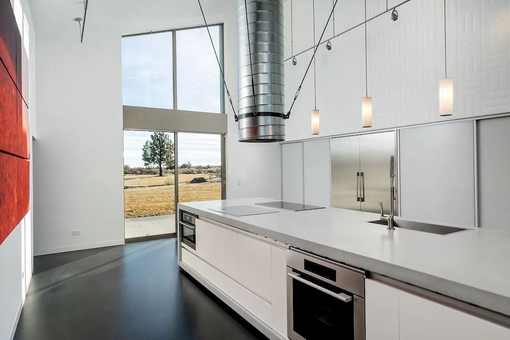 The House in Oregon has numerous outdoor spaces allow for an undisturbed experience with nature now available for sale