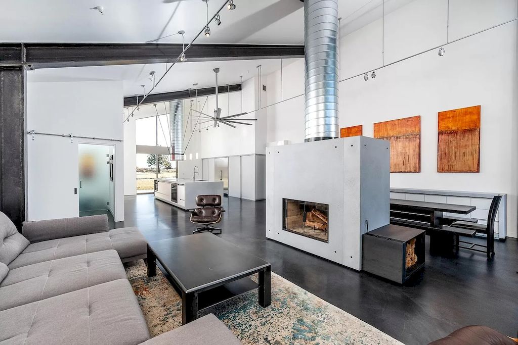 The House in Oregon has numerous outdoor spaces allow for an undisturbed experience with nature now available for sale