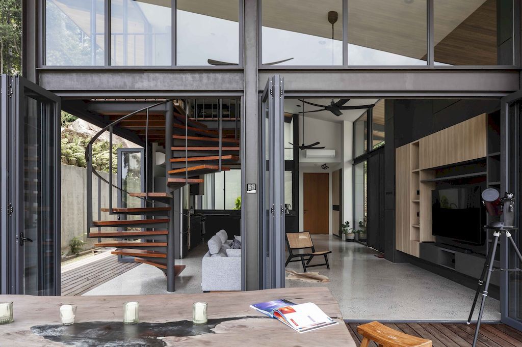 Smolhaven House with Pitched Roof by Choo Gim Wah Architect 13