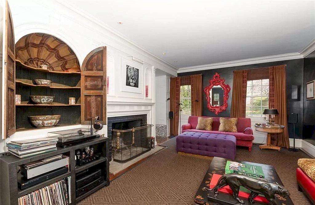 The Home in Connecticut is an extraordinary home with gracious entrance and amazing wine cellar now available for sale. This home located at 8 Searles Rd, Darien, Connecticut; offering 04 bedrooms and 07 bathrooms with 7,613 square feet of living spaces.