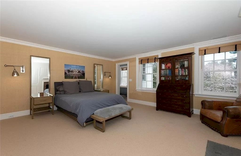 The Home in Connecticut is an extraordinary home with gracious entrance and amazing wine cellar now available for sale. This home located at 8 Searles Rd, Darien, Connecticut; offering 04 bedrooms and 07 bathrooms with 7,613 square feet of living spaces.