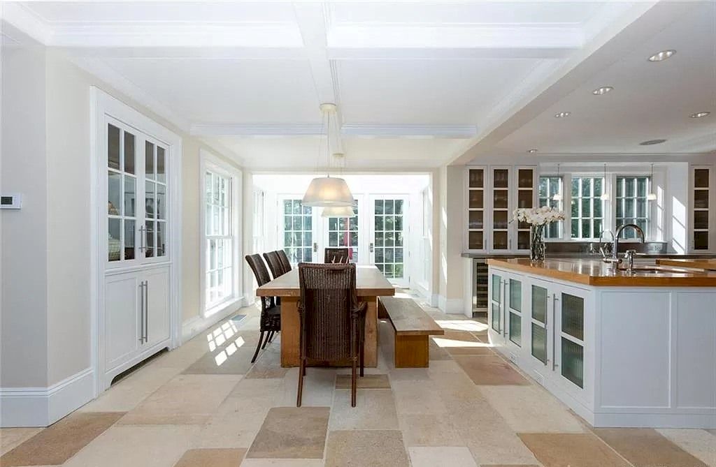 The Home in Connecticut is an extraordinary home with gracious entrance and amazing wine cellar now available for sale. This home located at 8 Searles Rd, Darien, Connecticut; offering 04 bedrooms and 07 bathrooms with 7,613 square feet of living spaces.