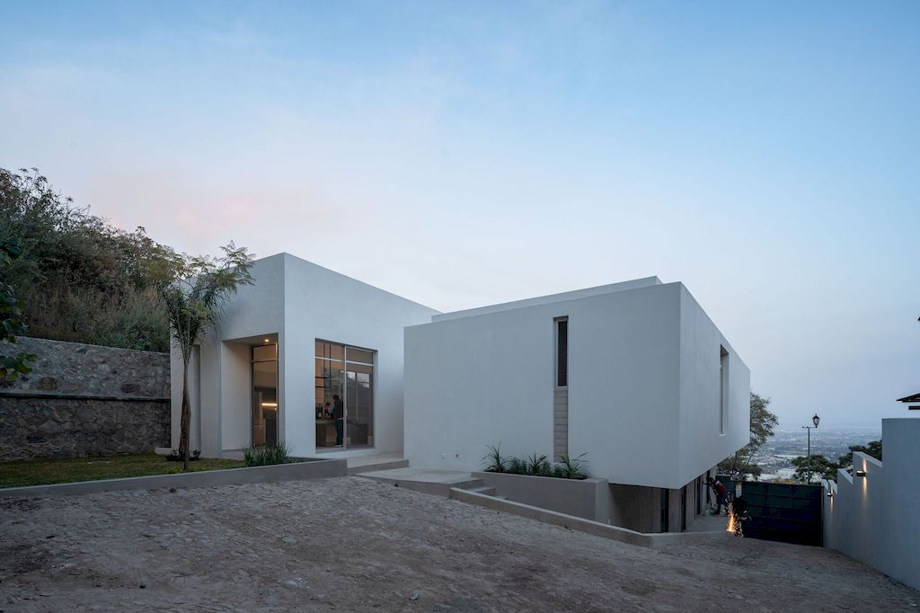Stunning 2 storey House Ep 02 House in Mexico by Colectivo NDS 14