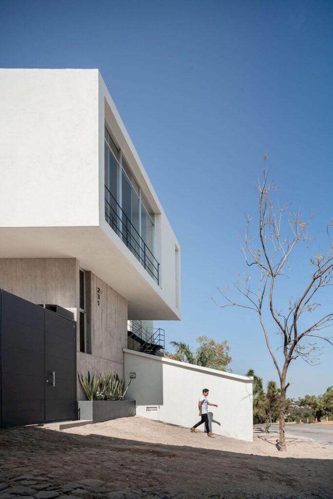 Stunning 2 storey House Ep 02 House in Mexico by Colectivo NDS 8