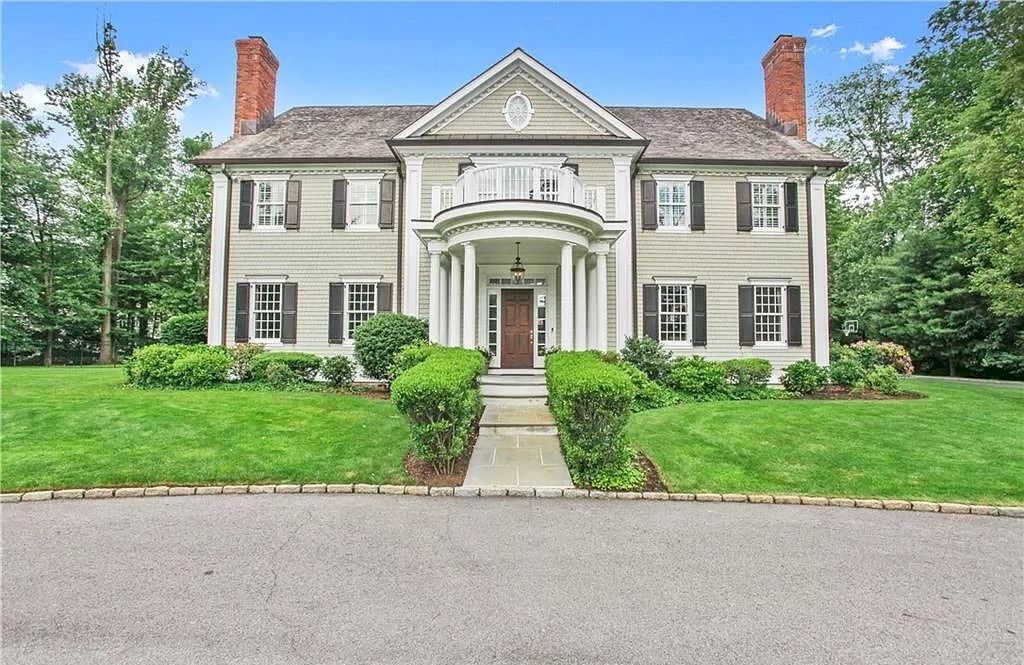 The Home in Connecticut is a luxurious home where you'll find extraordinary details and expert craftsmanship now available for sale. This home located at 15 Hillsley Rd, Darien, Connecticut; offering 06 bedrooms and 09 bathrooms with 8,748 square feet of living spaces.