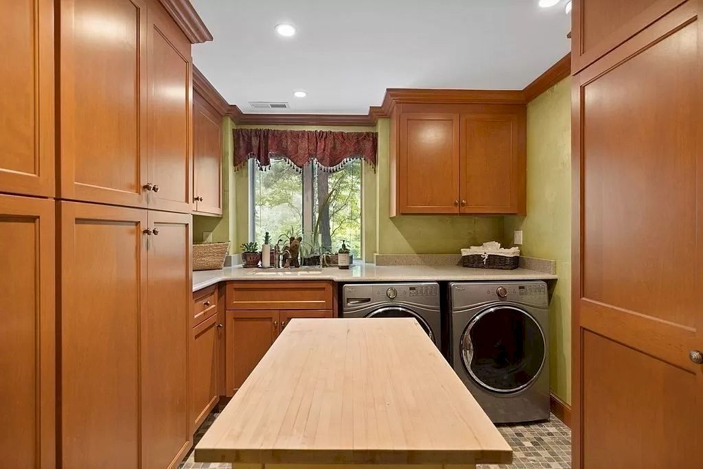 The Home in Massachusetts is a luxurious home located at the end of a private cul de sac in Easton now available for sale. This home located at 5 Sonja Maria Way, Easton, Massachusetts; offering 05 bedrooms and 06 bathrooms with 12,457 square feet of living spaces.