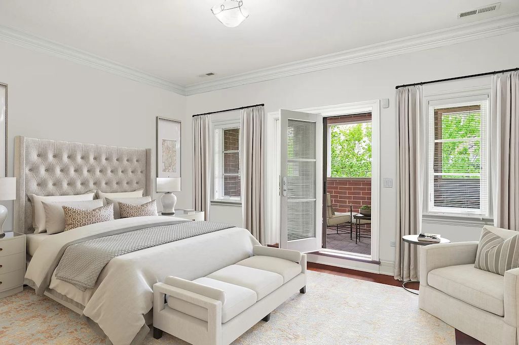 The Home in Illinois is a luxurious home with a richly landscaped mature garden and pool now available for sale. This home located at 1844 N Burling St, Chicago, Illinois; offering 05 bedrooms and 06 bathrooms with 3,145 square feet of land. 