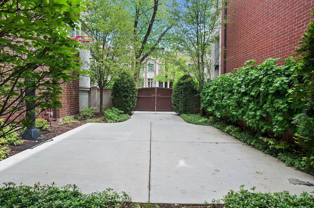The Home in Illinois is a luxurious home with a richly landscaped mature garden and pool now available for sale. This home located at 1844 N Burling St, Chicago, Illinois; offering 05 bedrooms and 06 bathrooms with 3,145 square feet of land. 