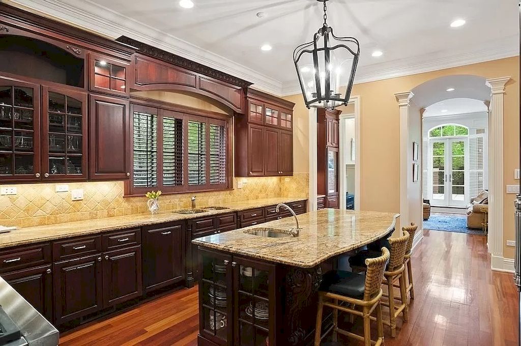 The Home in Illinois is a luxurious home with a richly landscaped mature garden and pool now available for sale. This home located at 1844 N Burling St, Chicago, Illinois; offering 05 bedrooms and 06 bathrooms with 3,145 square feet of land. 