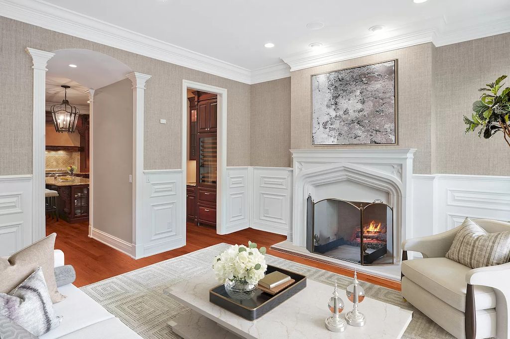 The Home in Illinois is a luxurious home with a richly landscaped mature garden and pool now available for sale. This home located at 1844 N Burling St, Chicago, Illinois; offering 05 bedrooms and 06 bathrooms with 3,145 square feet of land. 