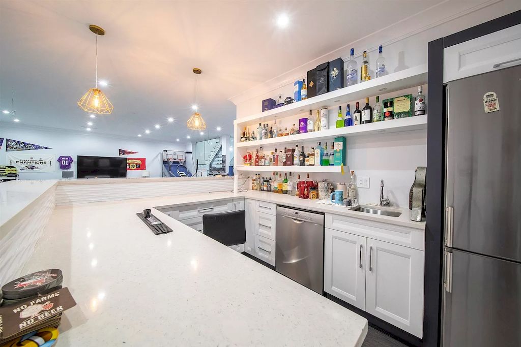 The Home in Burnaby is a impeccable customized mansion sits in the prime street in desirable Buckingham Heights now available for sale. This home located at 6488 Gordon Ave, Burnaby, BC V5E 3M1, Canada