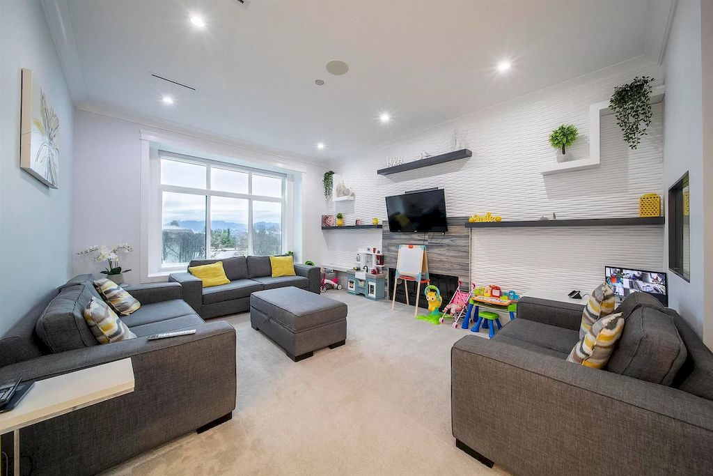 The Home in Burnaby is a impeccable customized mansion sits in the prime street in desirable Buckingham Heights now available for sale. This home located at 6488 Gordon Ave, Burnaby, BC V5E 3M1, Canada