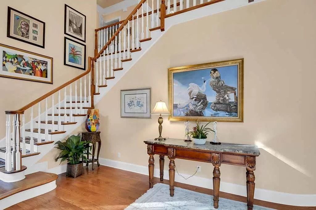The Home in Georgia is a luxurious home offering impressive foyer, gracious living room and spacious dining room now available for sale. This home located at 23 Carriage Dr, Saint Simons Island, Georgia; offering 07 bedrooms and 08 bathrooms with 10,688 square feet of living spaces.