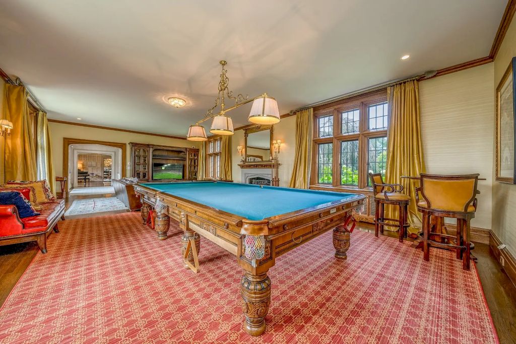 The Home in Connecticut is a luxurious home designed by New York architect William B. Tubby now available for sale. This home located at 544 Oenoke Rdg, New Canaan, Connecticut; offering 12 bedrooms and 16 bathrooms with 25,000 square feet of living spaces.