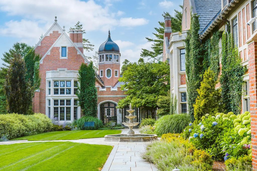 The Home in Connecticut is a luxurious home designed by New York architect William B. Tubby now available for sale. This home located at 544 Oenoke Rdg, New Canaan, Connecticut; offering 12 bedrooms and 16 bathrooms with 25,000 square feet of living spaces.
