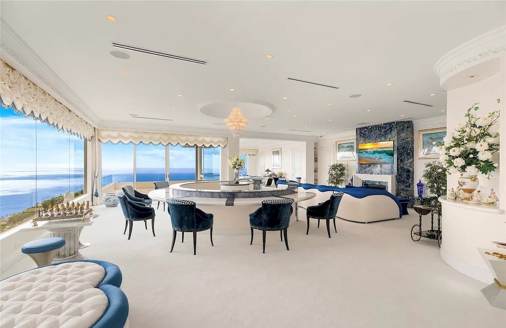 The Home in Hawaii is a luxurious home offering unprecedented privacy combined with sophisticated, cosmopolitan lifestyle now available for sale. This home located at 828 Moaniala St, Honolulu, Hawaii; offering 05 bedrooms and 09 bathrooms with 8,424 square feet of living spaces.